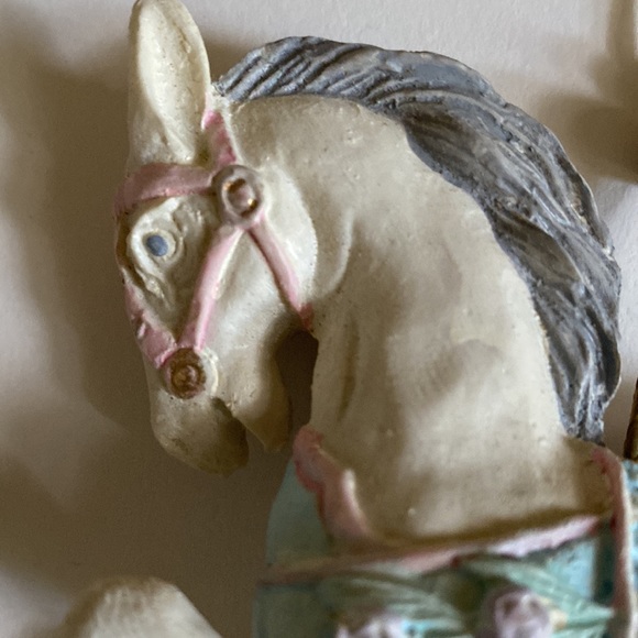 Midwest Imports vintage carousel horse tree ornament. - Picture 8 of 10